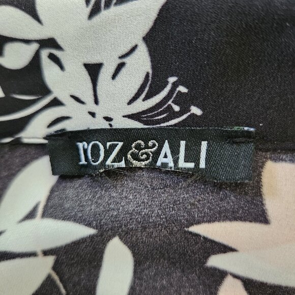 Roz & Ali Black and White Floral Wrap Open Jacket, Lapel Collar, Long Sleeve - Picture 8 of 10